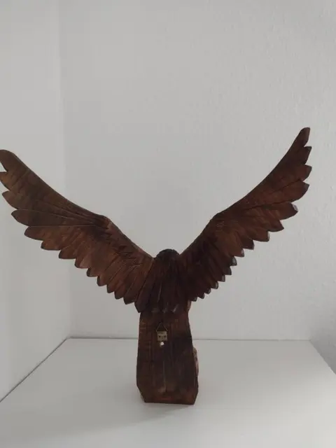 Adelaar sculptuur, handgemaakt - Hout