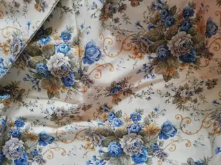 Mooie gebloemde katoenen stof - 2 x 265 x 140 cm (2) - Katoen - Eind 20e eeuw