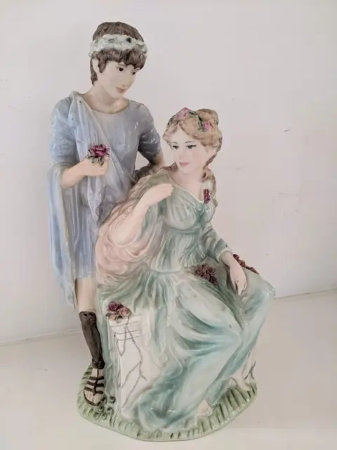 Jenny Oliver - Wedgwood - Beeld(je) - Porselein