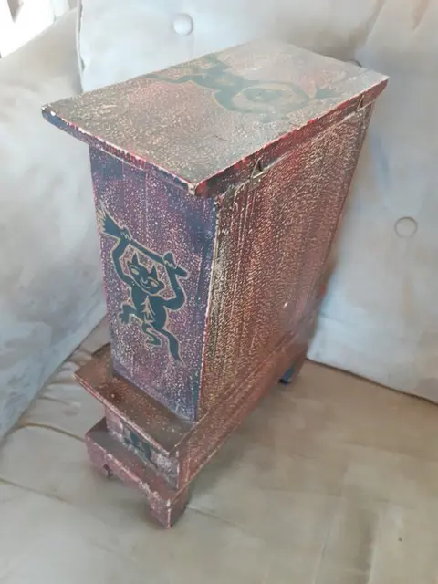 Heel apert mini kastje (1) - hout en glas