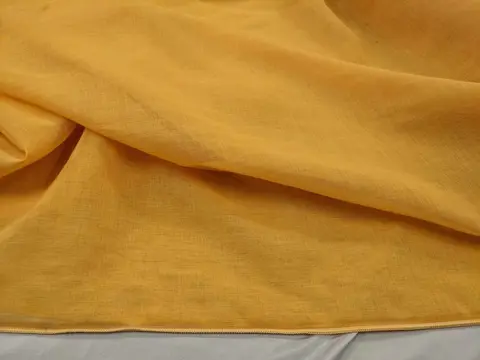 Groot geel linnen draadgordijn met lood 600 x 300 cm - Linnen en polyester - 21e eeuw