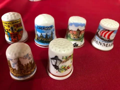 Vingerhoedjes (38) - Emaille, Hout, Porselein, Staal (roestvrij), Terracotta