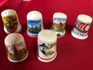 Vingerhoedjes (38) - Emaille, Hout, Porselein, Staal (roestvrij), Terracotta