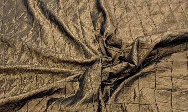 Mooie iriserende tafzijde - 540 x 134 cm - Taft - Eind 20e eeuw