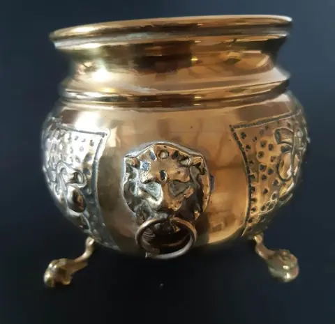 Messing/koperen jadiniere met leeuwenkoppen (1) - Koper, Messing