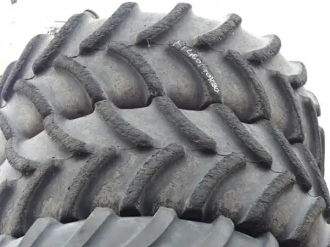 R30 Firestone 480/70R30