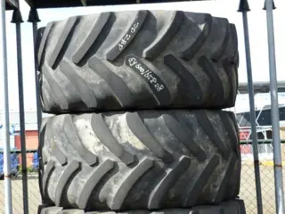 R28 Goodyear 600/65R28