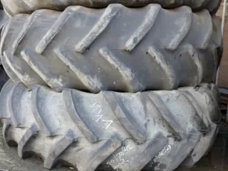 R42 Goodyear 620/70R42