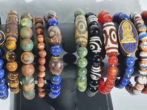 Boeddhistische armbanden voor HEREN met Tibetaanse Dzi-agaten (14) - Tibetaanse agaat, lapis lazuli, aquamarijn, onyx, tijgeroog, carneool, rode jaspis...