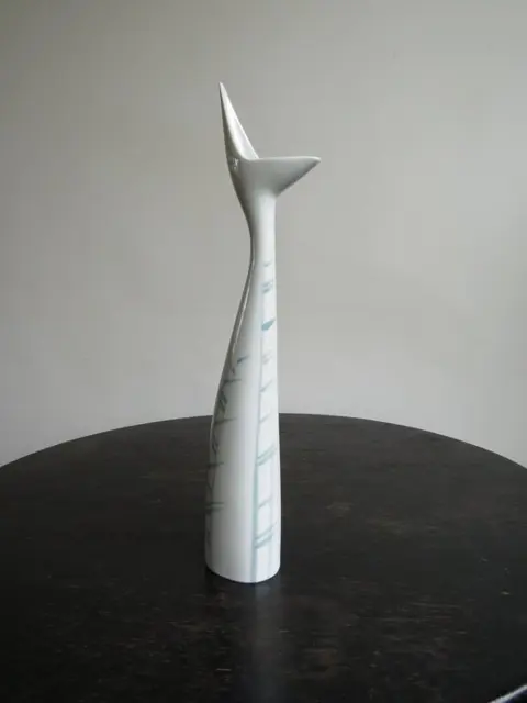 Royal Dux - "Brussels style" Vaas - 41 cm - Porselein
