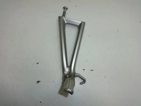 DUO VOETSTEUN LINKS Yamaha YZF R6 2006 - 2007
