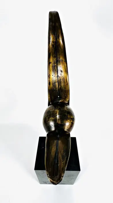 Beeld - Graniet, IJzer (gegoten/gesmeed)