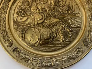 Oude decoratieve koperen wandschotel ( Made in Holland ) - Koper