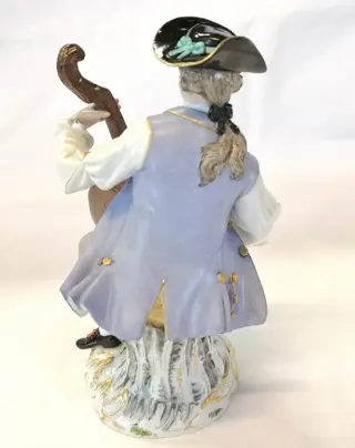 Meissen - Beeld(je), Cellist - Porselein