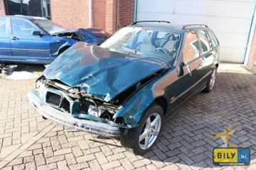 BILY Autodemontage biedt aan E36 Touring 1996 in onderdelen