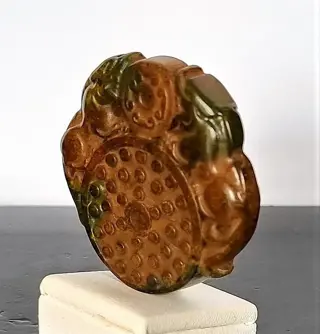 Amulet - Bi Disc - Vervaardigd - Mythisch wezen - PiXiu - Feng Shui - Keeper of Wealth - Beschermt tegen kwaadaardige geesten - Serpentine - 41.04g