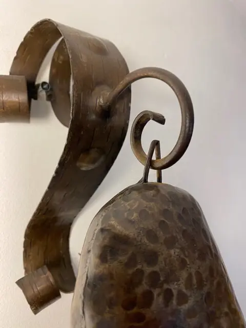 Prachtige koperen Oostenrijkse-muurbel met slinger - 35 cm - Koper, Staal