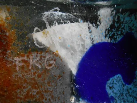 Glaskunst - Gesigneerd (2) - Glas