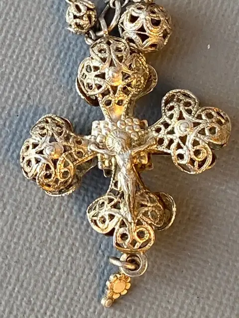 Rosary with cross and Jesus - 0.800 silver