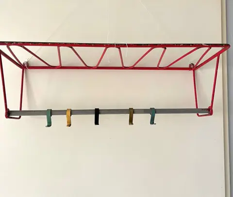 other - Hangers, kapstok (1) - Bauhaus - IJzer (gegoten/gesmeed)
