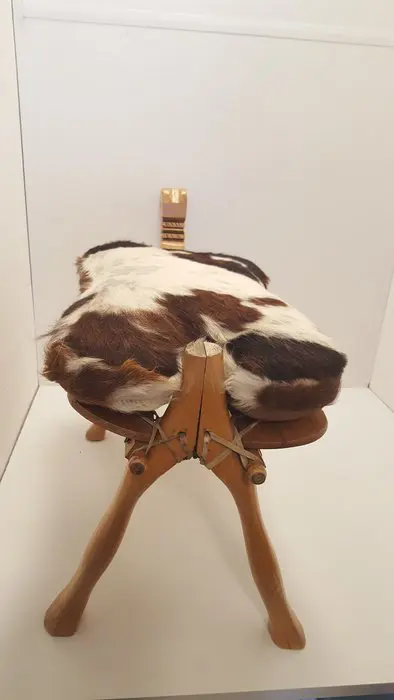 camel stool - Hout, Leder