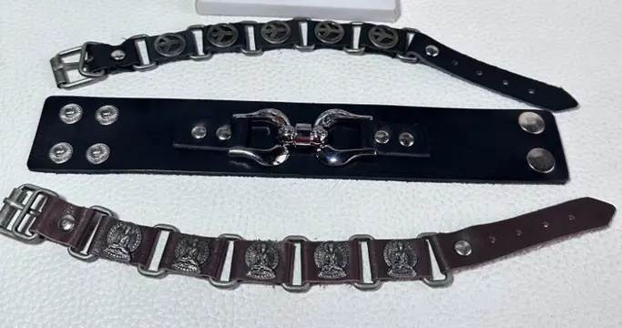 20 Boeddhistische armbanden met de sterkste Tibetaanse amuletten, waaronder Dzi, van Agaat - van natuursteen: Netsteen, Agaat, Aquamarijn, Lapis Lazurite, Jaspis, Amazoniet ......