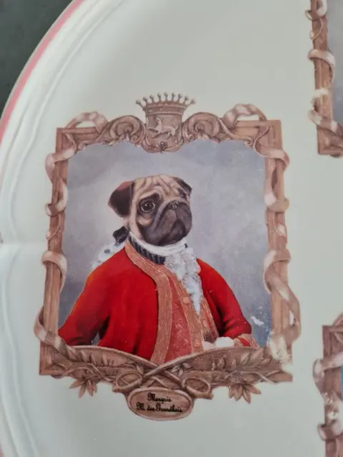 Niderviller - Bord, Niderviller dynasties 'Royal dogs' - Porselein
