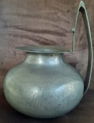 Gio Lamiani - LG - Vaas (1) - Tin