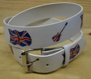 Buckle riem " Engelse vlag met gitaren " Wit / rood / blau
