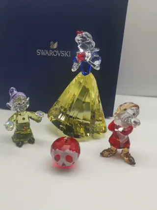 Swarovski - Disney - Limited Edition 2019 - Sneeuwwitje - Dopey - Grumpy - Poisoned Apple - Boxed (4) - Kristal