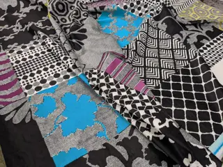 Patchwork Probeer glinsterende kleuren op zijdefluweel Enzo degli Angiuoni collecties - 330 x 140 cm - Katoen, Zijde, PES - 2022