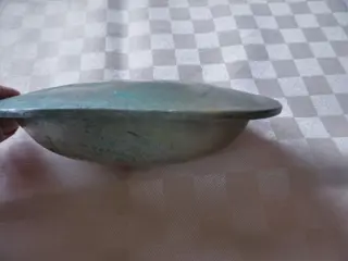 Messing kom met deksel, niervorm, handwarmer, knapzakaccessoires (1) - Messing