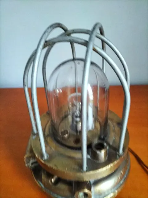 La compagnie auxilaire des mines de Douai - Tafellamp - Brons, Glas