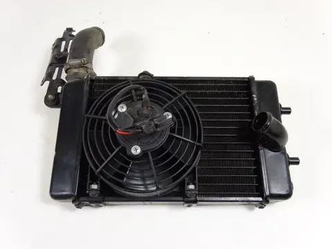 RADIATEUR Aprilia RST 1000 Futura 2001 - 2004