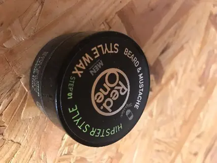 Redone Red One Snor BaardWax