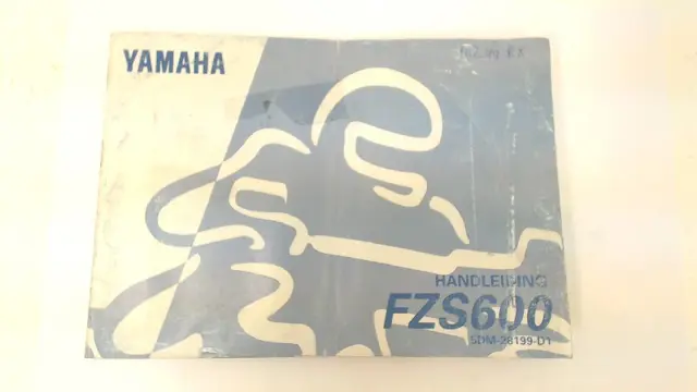 INSTRUCTIEBOEKJE Yamaha FAZER 600 2001 - 2003