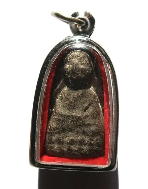 Kloosterbescherming Reliquaries - Mediterende Boeddha's - Terracotta, Talismannen - Wijsheid en Verlichting