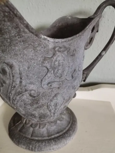 pewter pitcher - Tin
