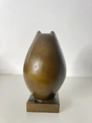 Naar Botero - Sculpture - Fat cat - Brons