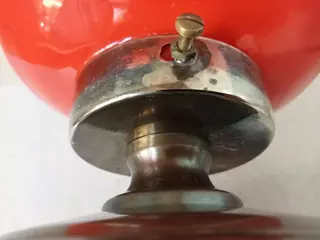 Tafellamp met prachtige, aparte glazen kap - Glas, koper