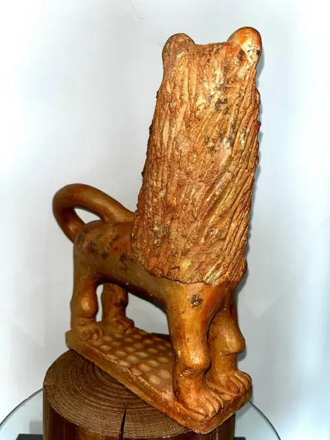 Sculptuur die een leeuw voorstelt - 30cm - Terracotta