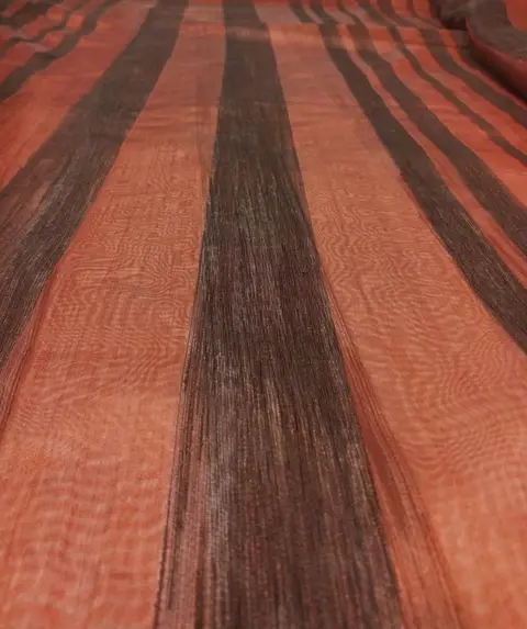 Organza stof bewerkt 600 x 330 cm - Organza - 21e eeuw