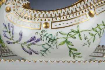 Royal Copenhagen - Uiterst zeldzame "Flora Danica" sauspot en voet - 1954 - Porselein