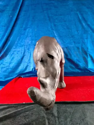 Liberty of London - Witte neushoorn - Kalfsleer