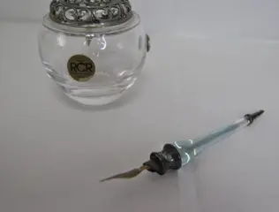 1 pen in 800 zilver met kristallen inktpot + 1 vulpen in glas en tabor zilver + 2 (4) - .800 zilver, .925 zilver