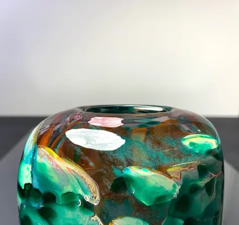 Maxence Parot - Unieke vaas Transparantie kleuren en Goud - Glas