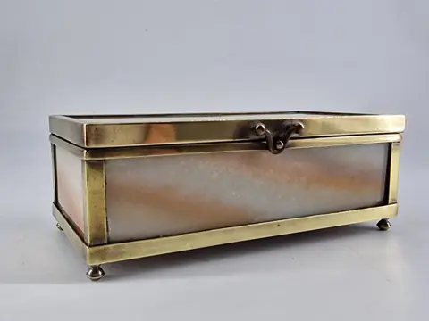 Marmeren klepkistje met koperen omlijnijng - Koper, Marmer
