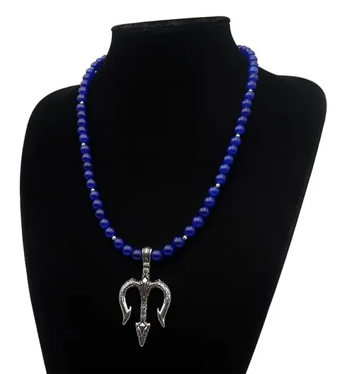 Beschermende ketting - Krachtige drietand - Alchemistische kracht van water - .925 zilver, Saffier - Symbool van autoriteit: creatie, behoud en vernietiging