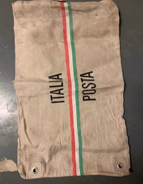 Italië vintage postzakken (30) - Jute