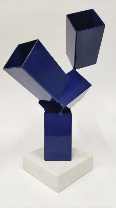 Canduela - Cubic spaces 1